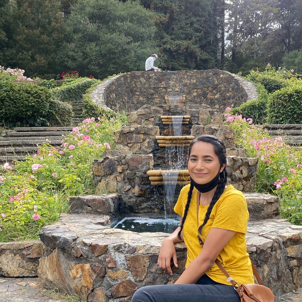 Meet your Posher, Lovelyn